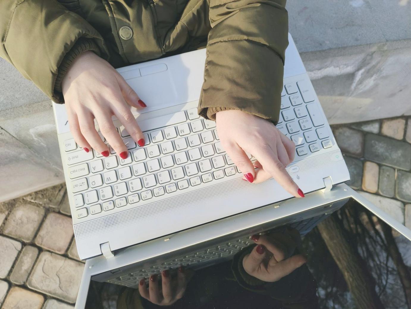 Professionelle Finanzplanung im Remote-Arbeitsumfeld